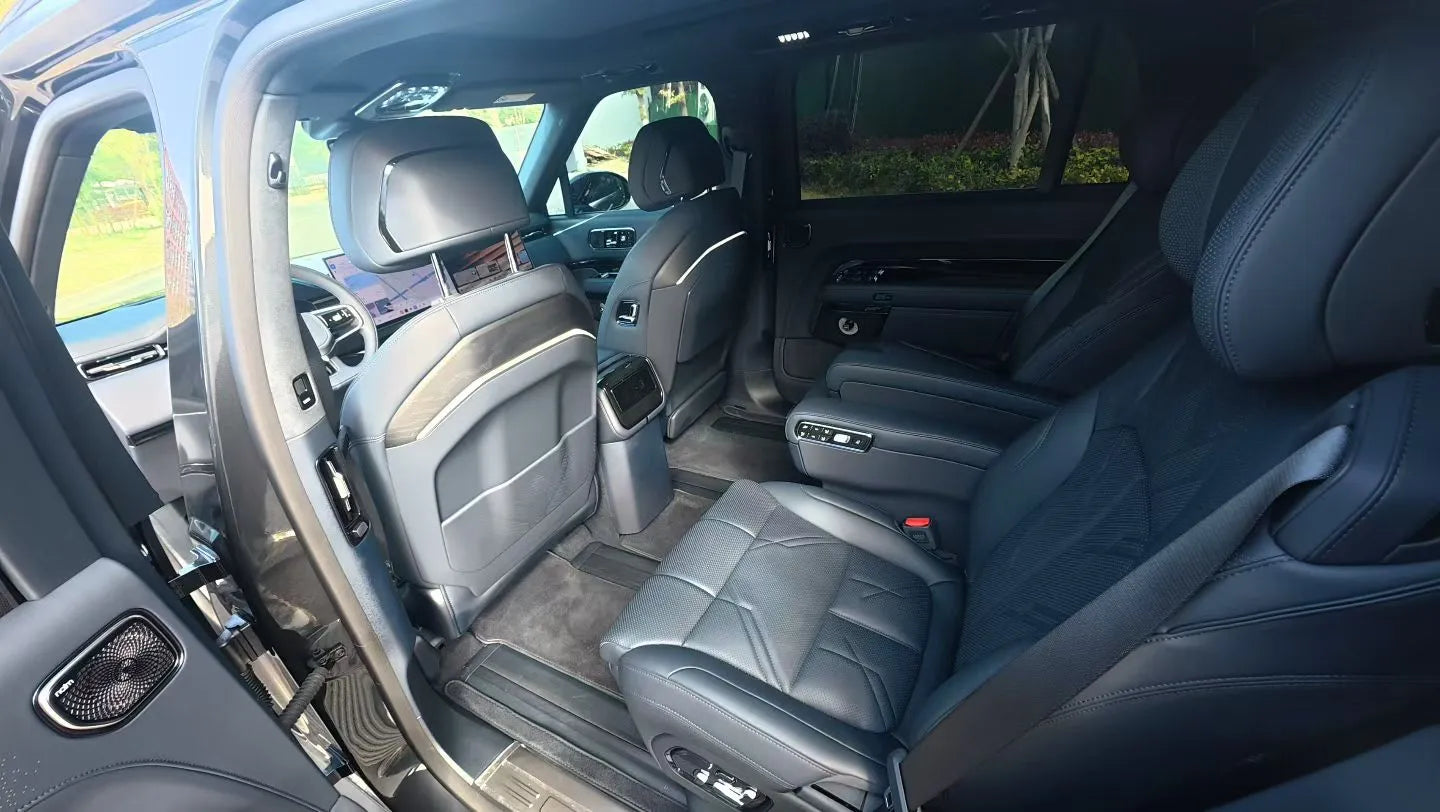 2025 Zeekr 9X 2.0T 279HP L4 1DHT PHEV image 5