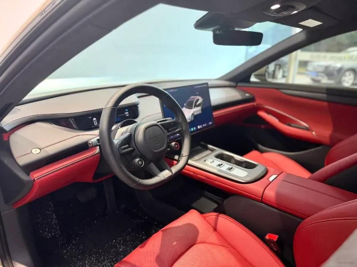 2024 Xiaomi SU7 BEV 73.6KWH image 8