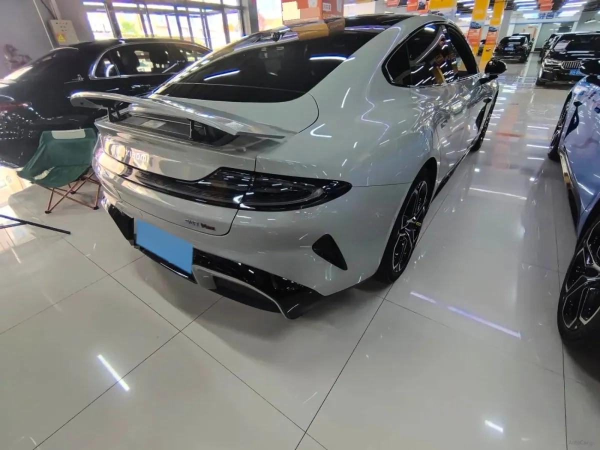 2024 Xiaomi SU7 BEV 101KWH 800km image 8