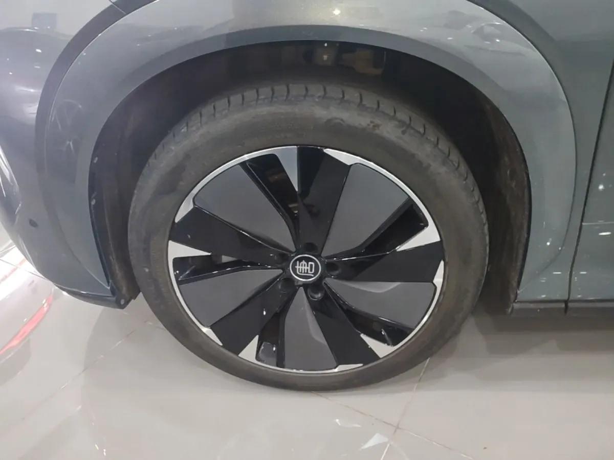 2025 BYD Tang L 1.5T 156HP L4 E-CVT PHEV image 8