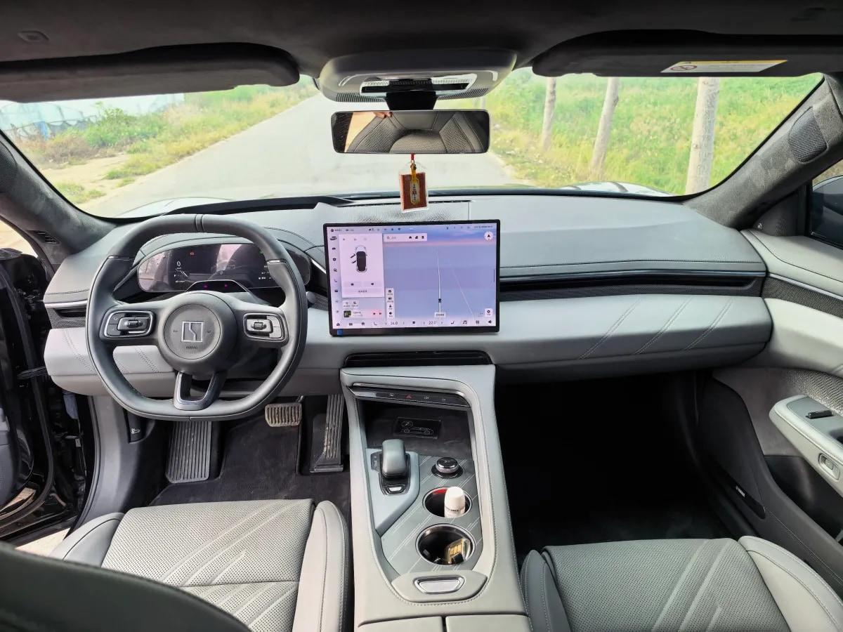 2025 Zeekr 001 BEV 95KWH 675km image 8