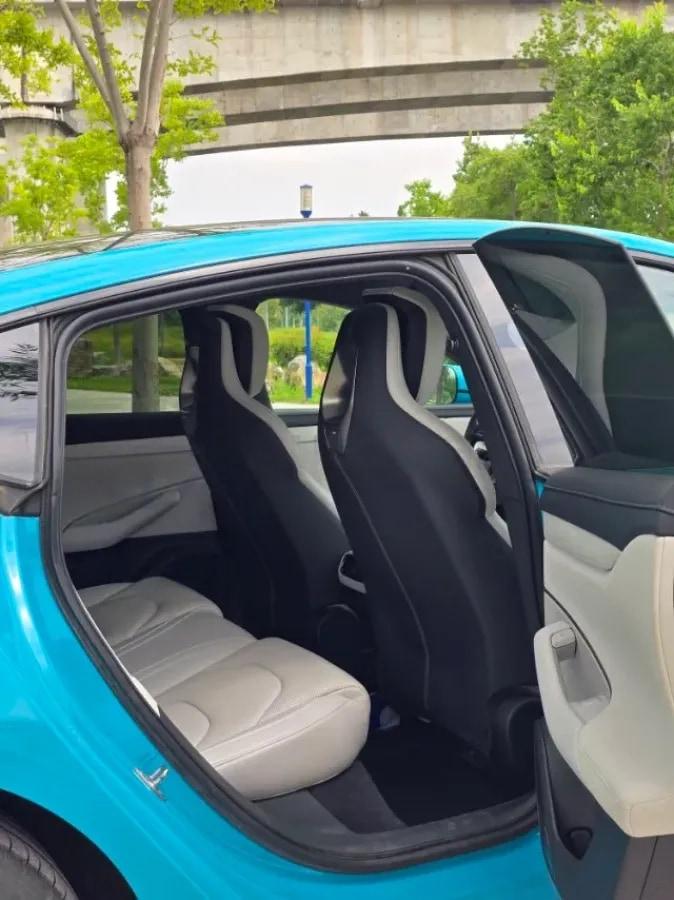 2024 Xiaomi SU7 BEV 94.3KWH image 8