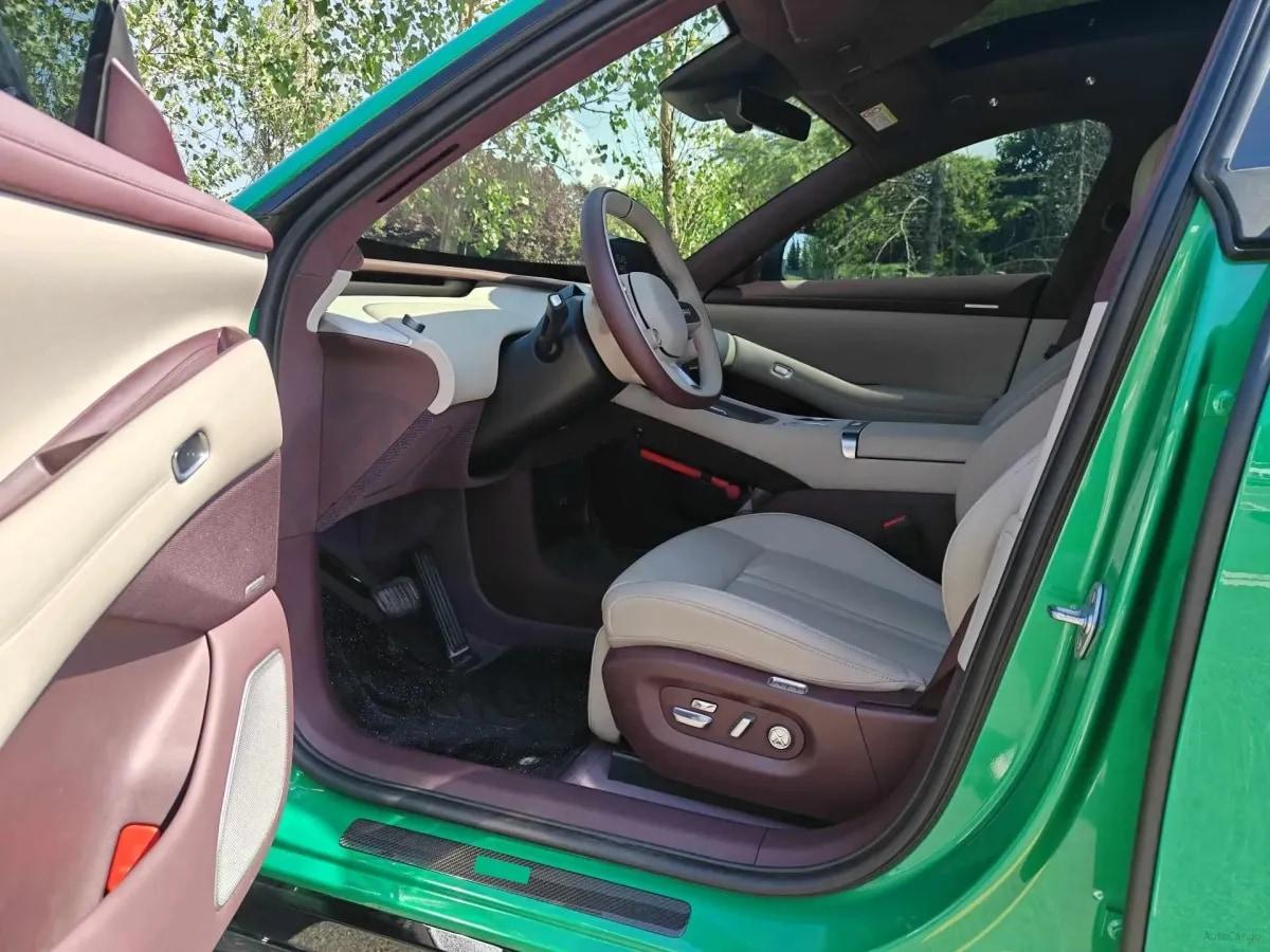 2025 Xiaomi YU7 BEV 101.7KWH image 8