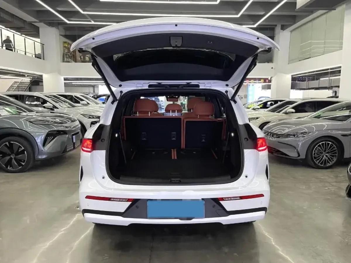 2025 BYD Tang L BEV 100.5KWH 600km image 8