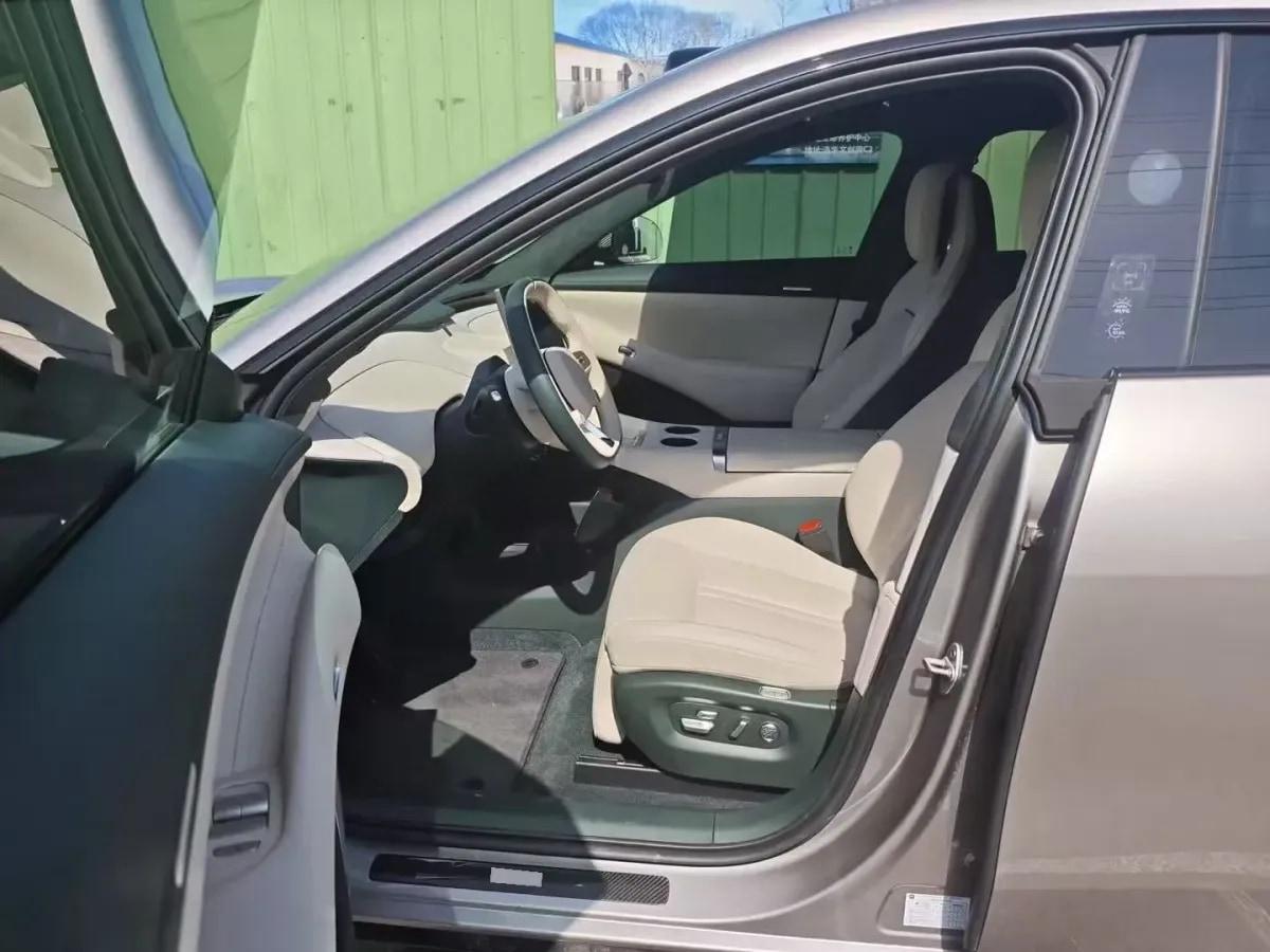2025 Xiaomi YU7 BEV 101.7KWH image 8
