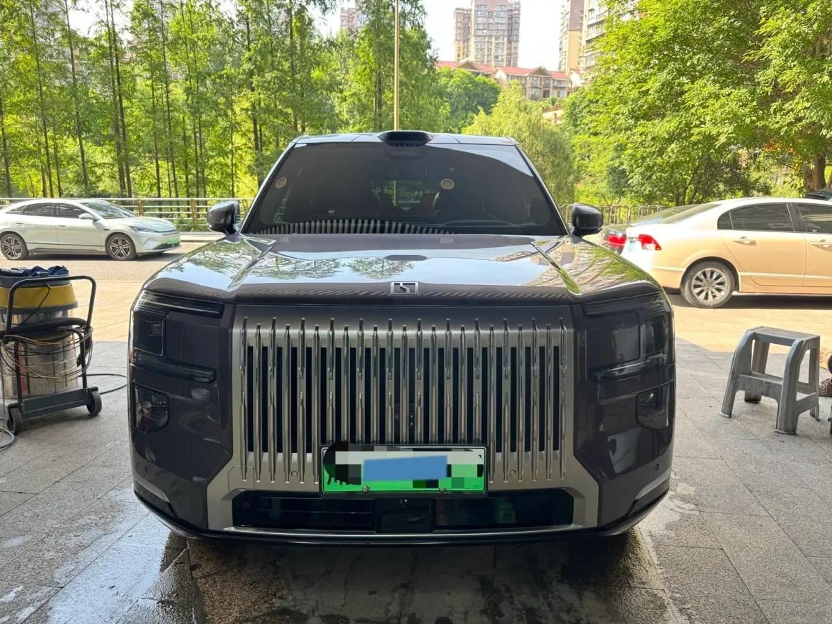 2025 Zeekr 9X 2.0T 279HP L4 1DHT PHEV image 8