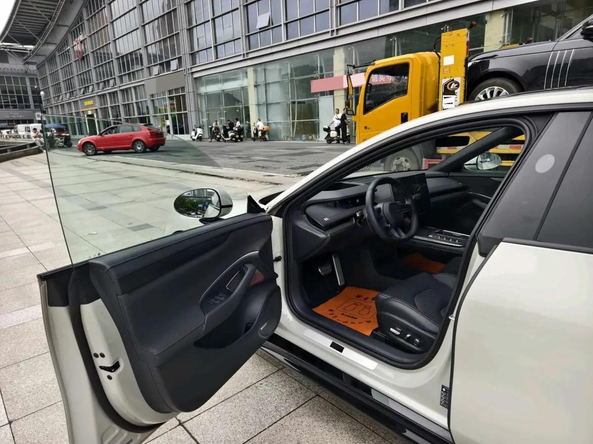2024 Xiaomi SU7 BEV 101KWH 800km image 8