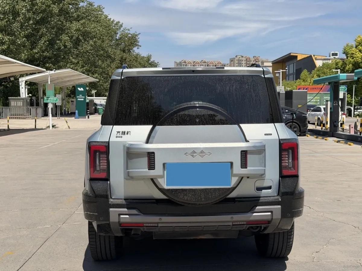 2025 FangChengBao Bao 8 2.0T 245HP L4 E-CVT PHEV 36.8KWH image 8