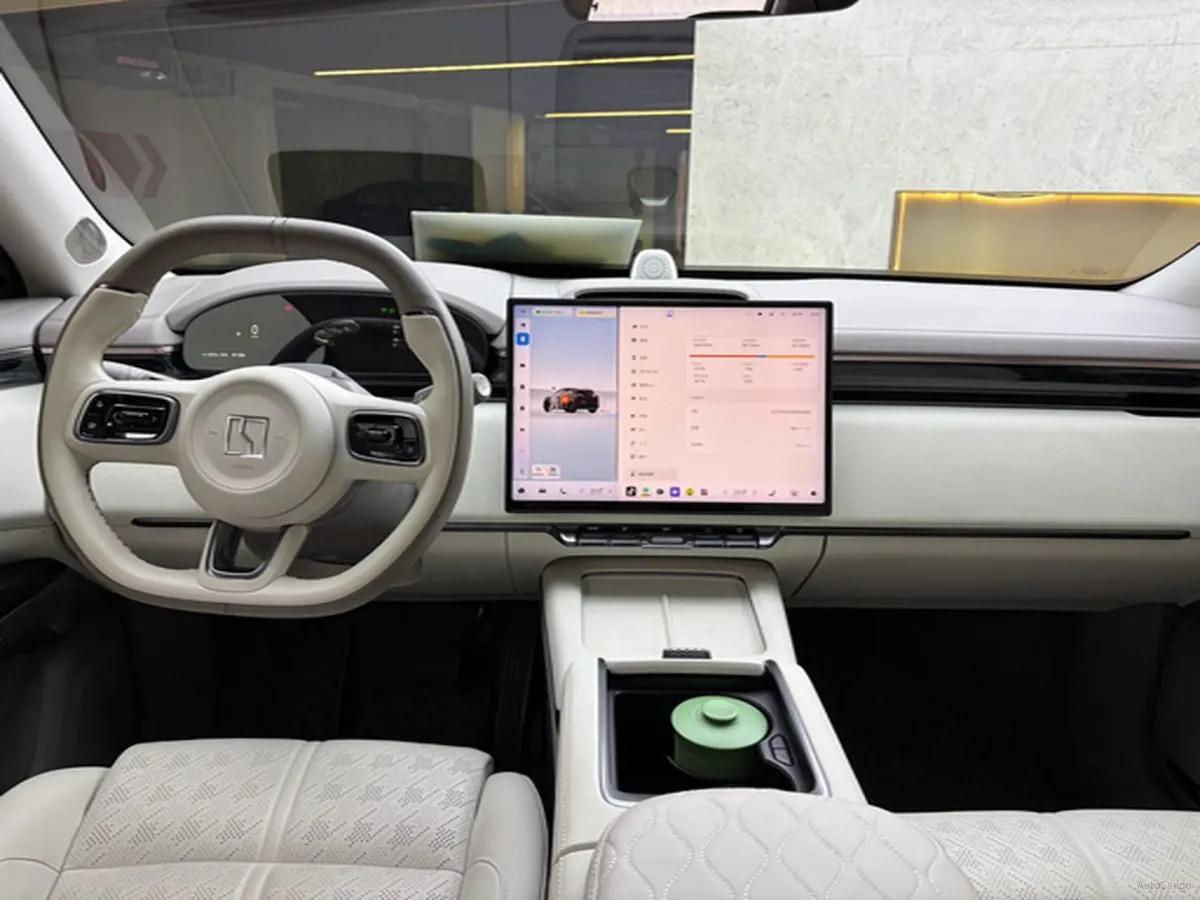 2025 Zeekr 7X BEV 100KWH 705km image 8