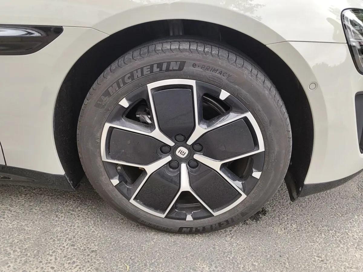 2024 Xiaomi SU7 BEV 73.6KWH 700km image 8