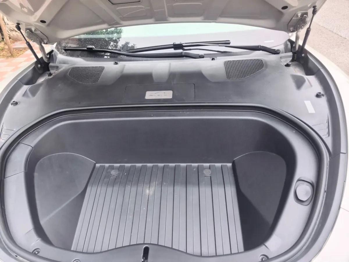 2024 Xiaomi SU7 BEV 101KWH image 8