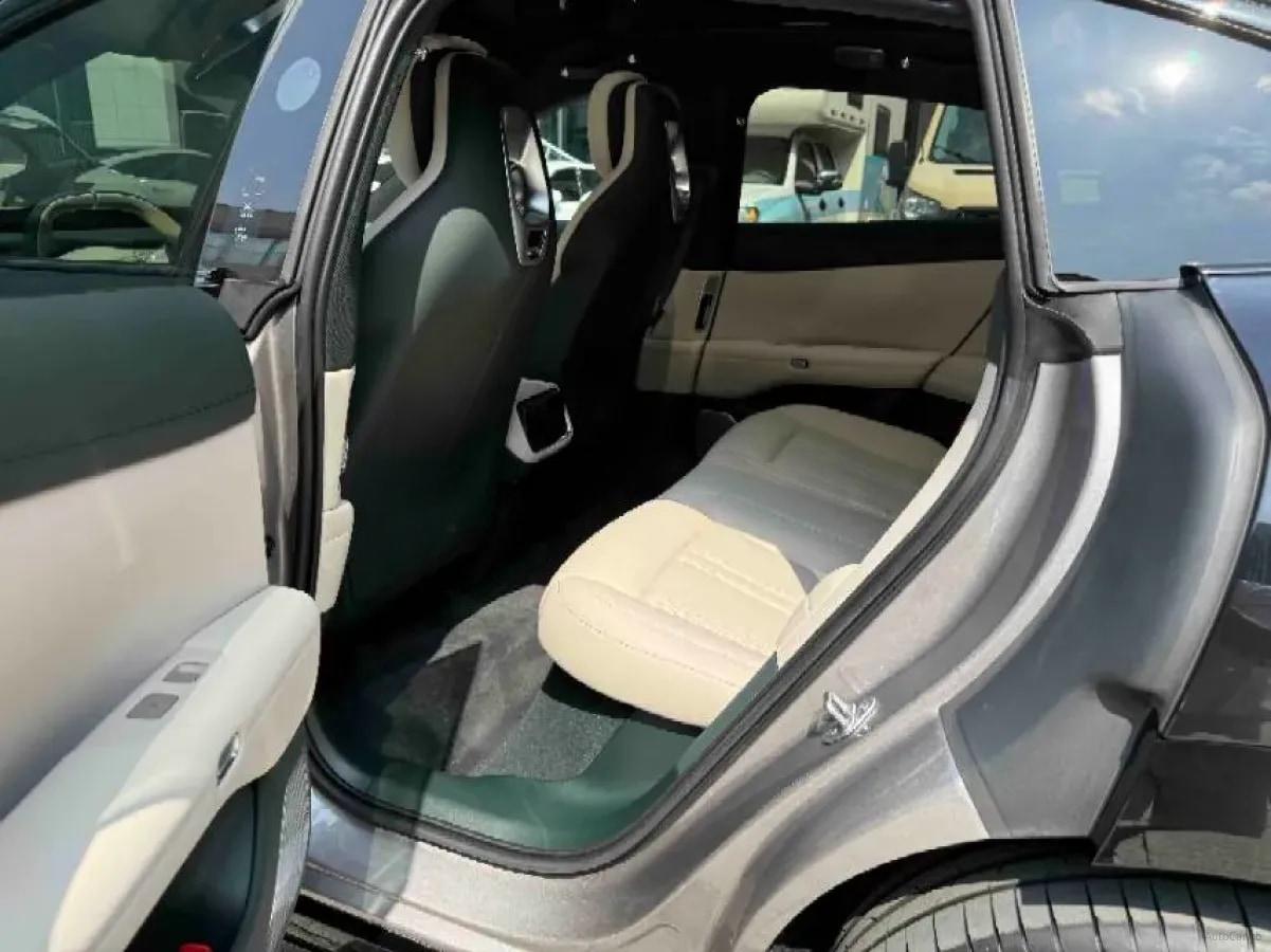 2025 Xiaomi YU7 BEV 96.3KWH 835km image 8