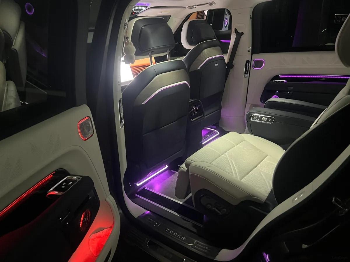 2025 Zeekr 9X 2.0T 279HP L4 1DHT PHEV 70KWH 355km image 8