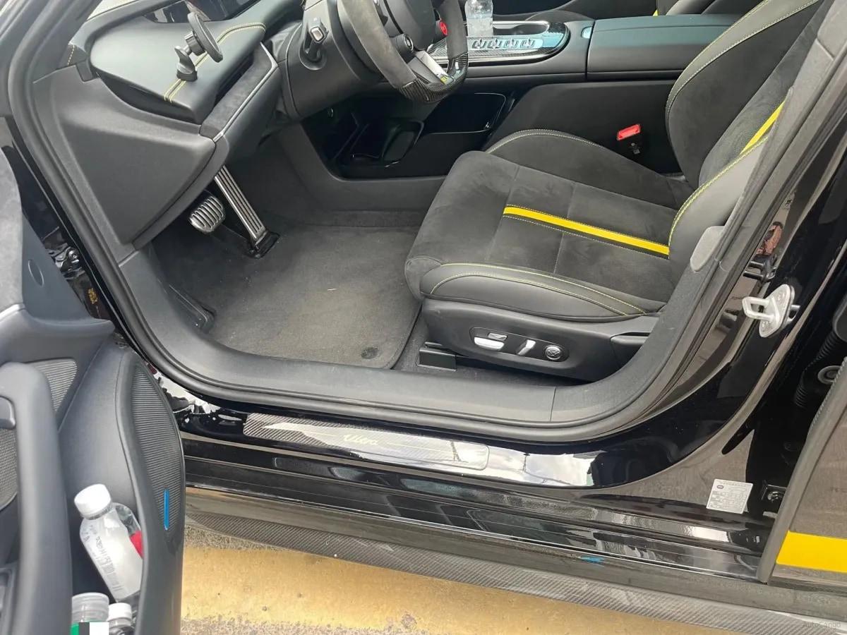 2025 Xiaomi SU7 Ultra BEV 93.7KWH 630km image 8