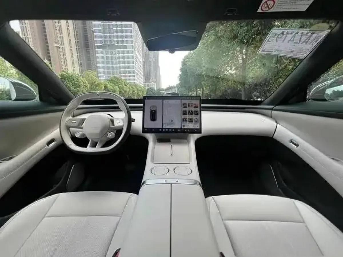 2025 Xiaomi YU7 BEV 96.3KWH image 8
