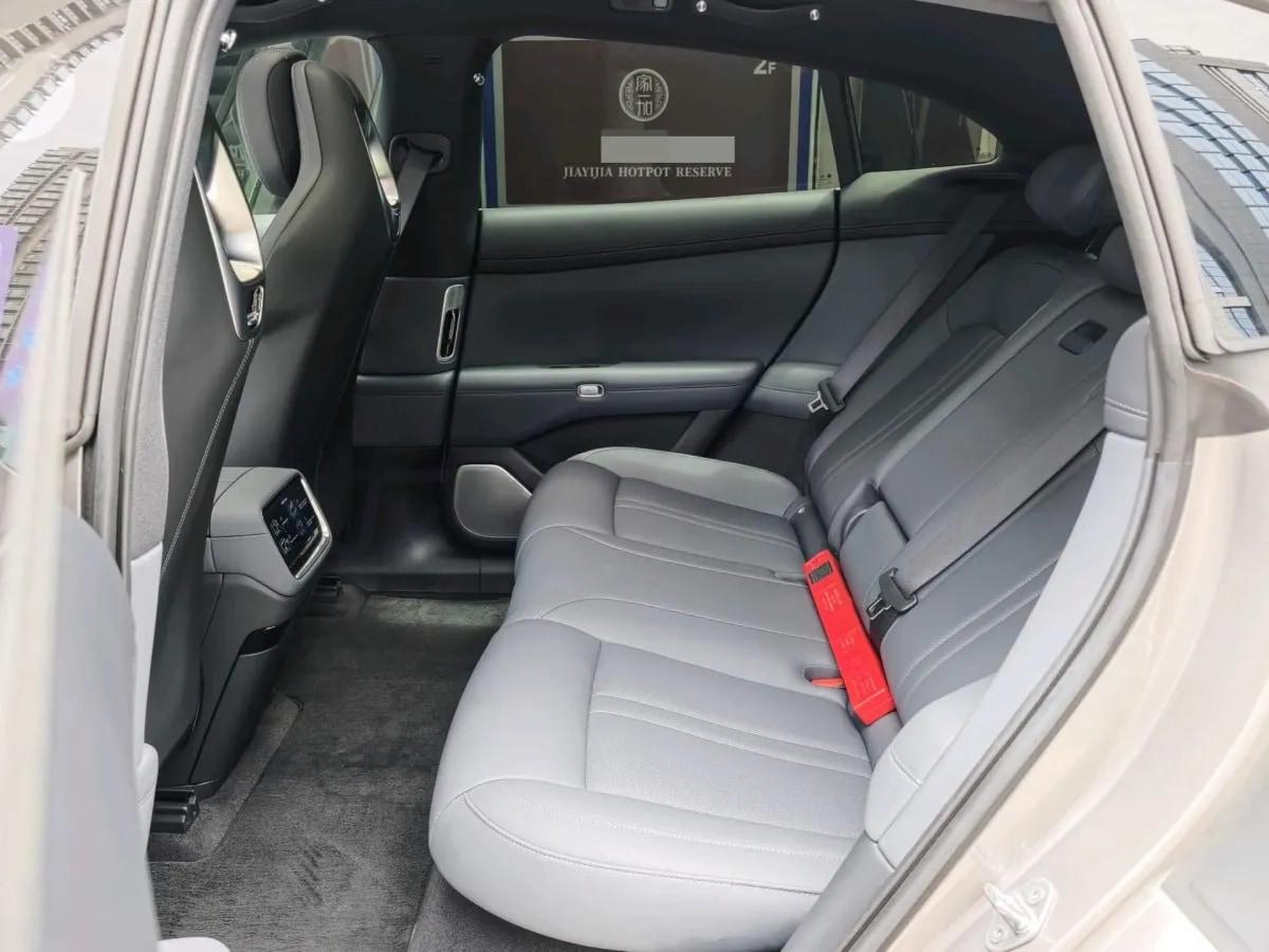 2025 Xiaomi YU7 BEV 96.3KWH image 8