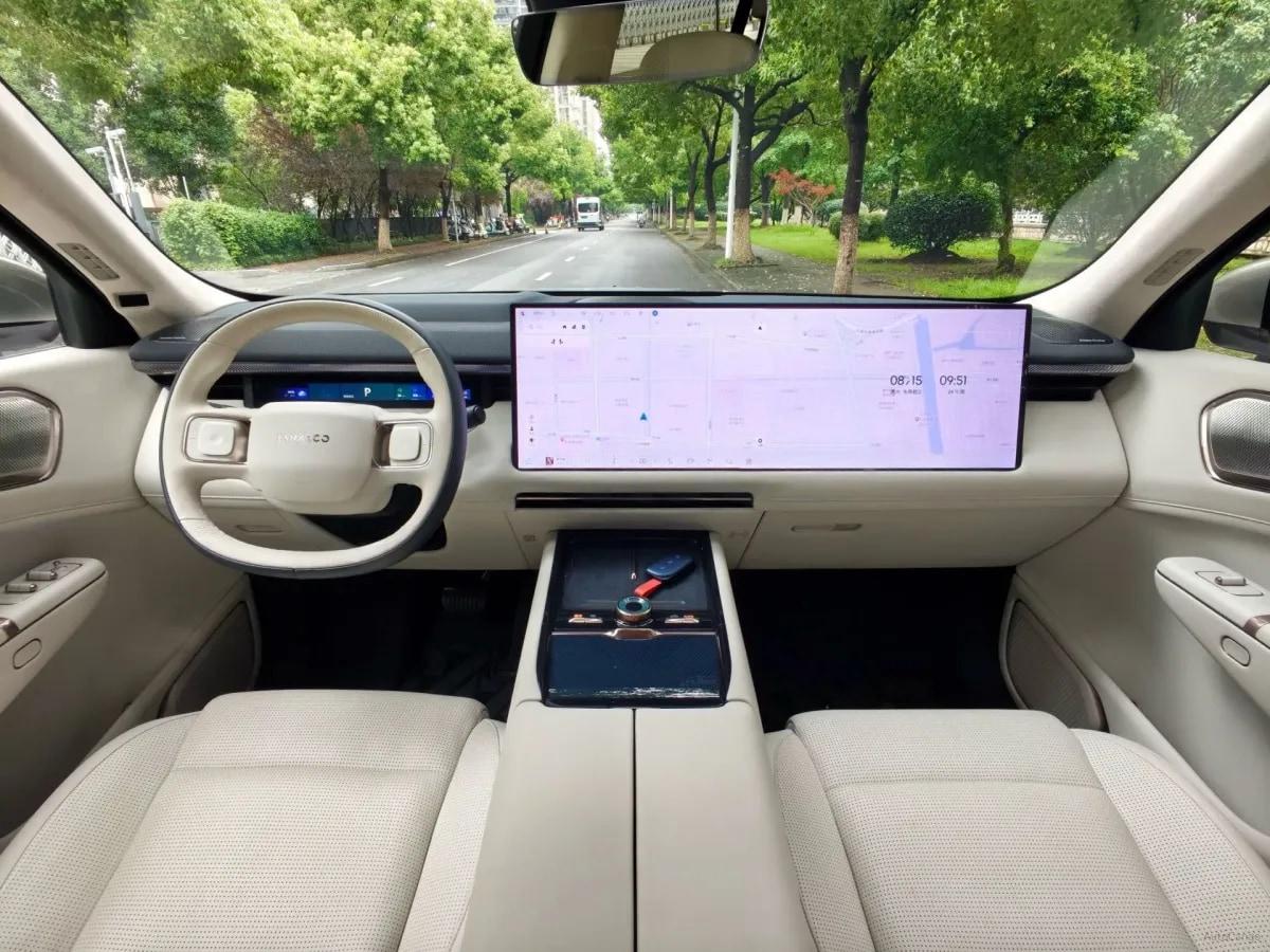 2025 LYNK&CO 900 2.0T 254HP L4 3DHT PHEV 52.38KWH 280km image 8