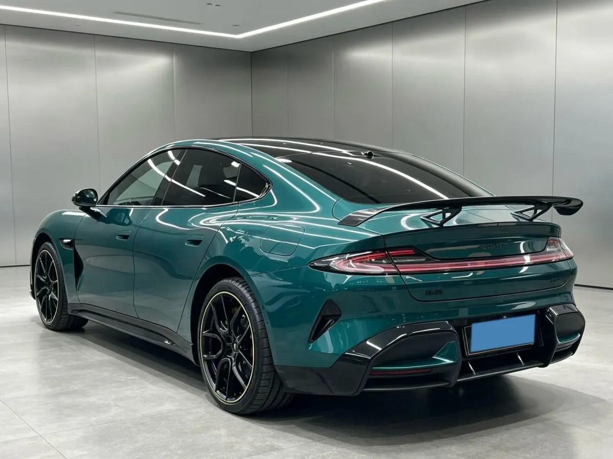 2025 Xiaomi SU7 Ultra BEV 93.7KWH image 8