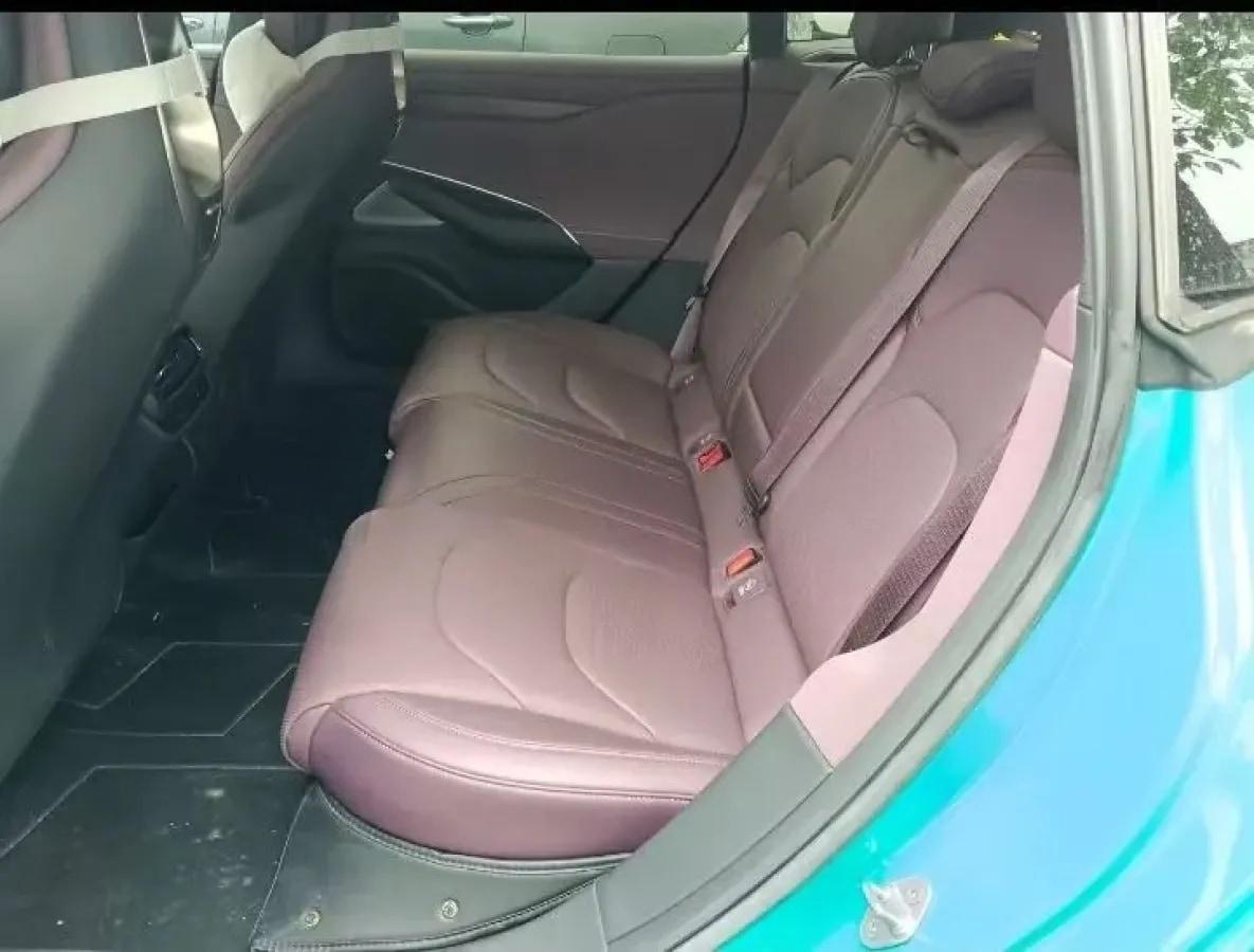 2024 Xiaomi SU7 BEV 73.6KWH 700km image 8