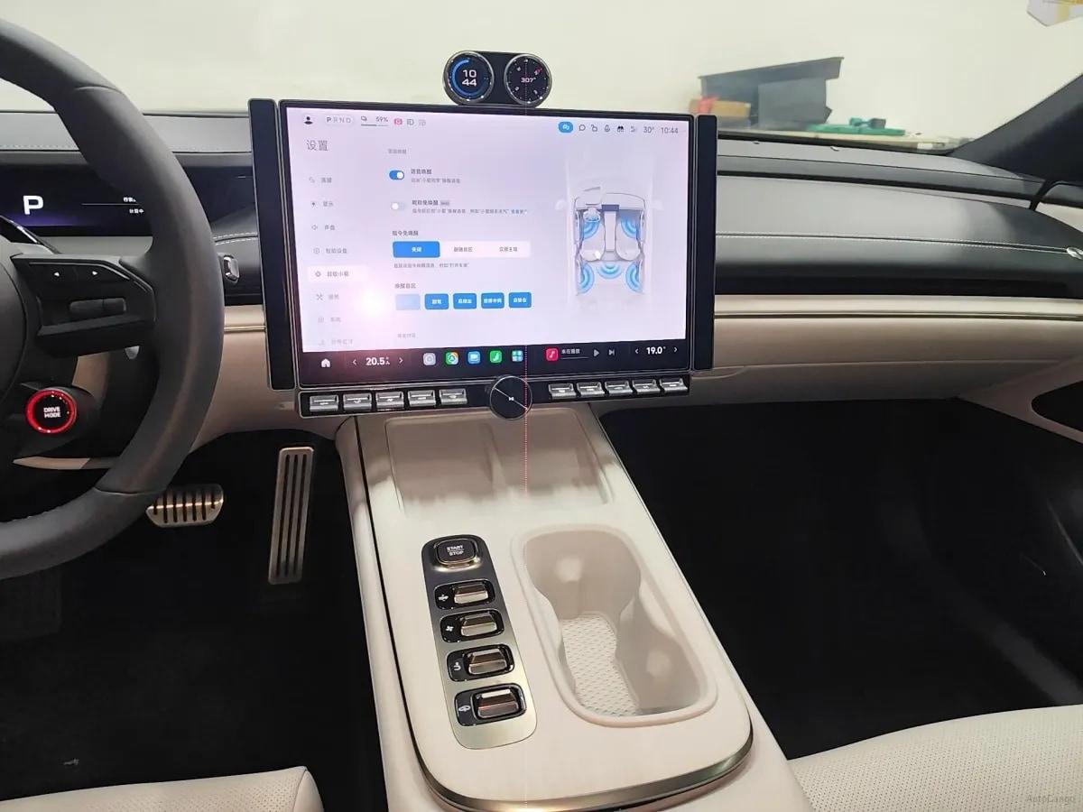 2024 Xiaomi SU7 BEV 101KWH 800km image 8