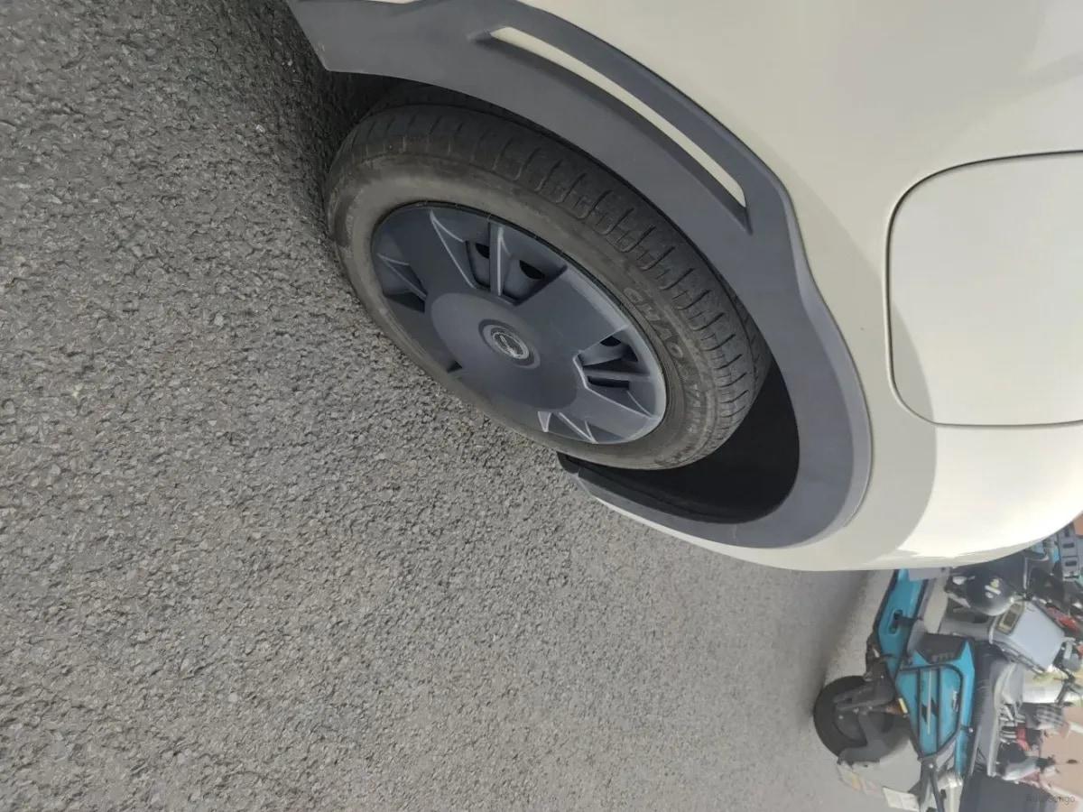 2024 BYD Seagull BEV 30.08KWH 305km image 8
