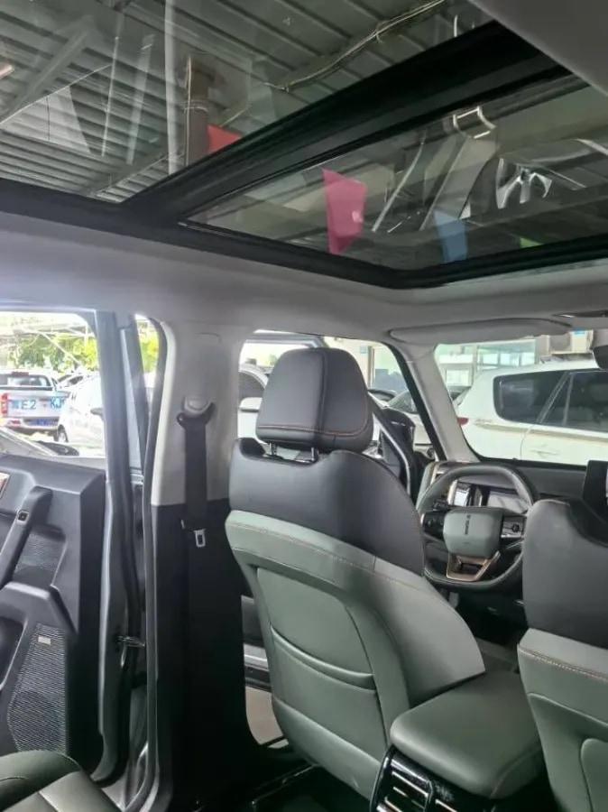 2024 iCAR iCAR 03 BEV 65.69KWH image 8