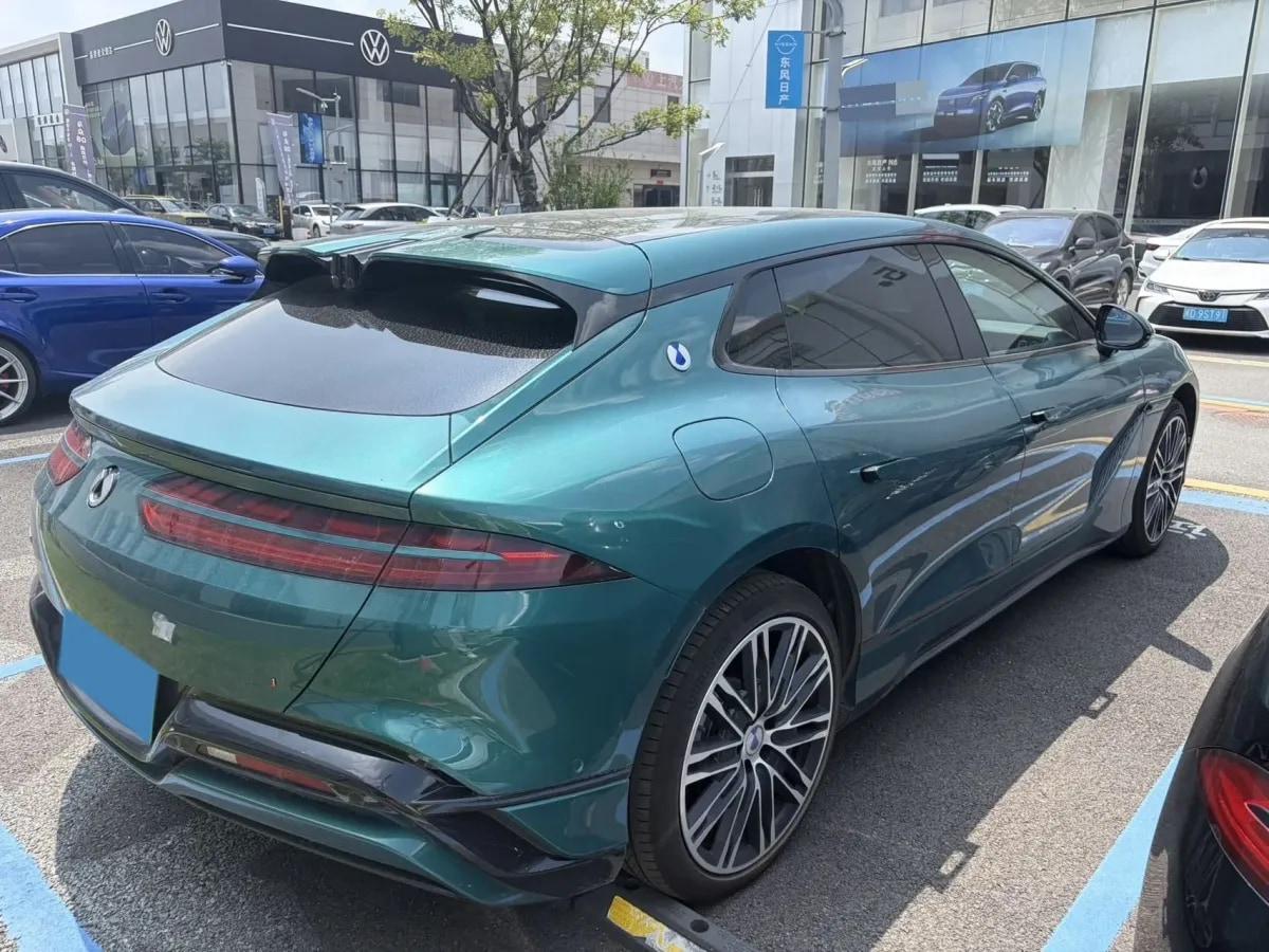 2026 Denza DenzaZ9GT BEV 122.5KWH 1036km image 8