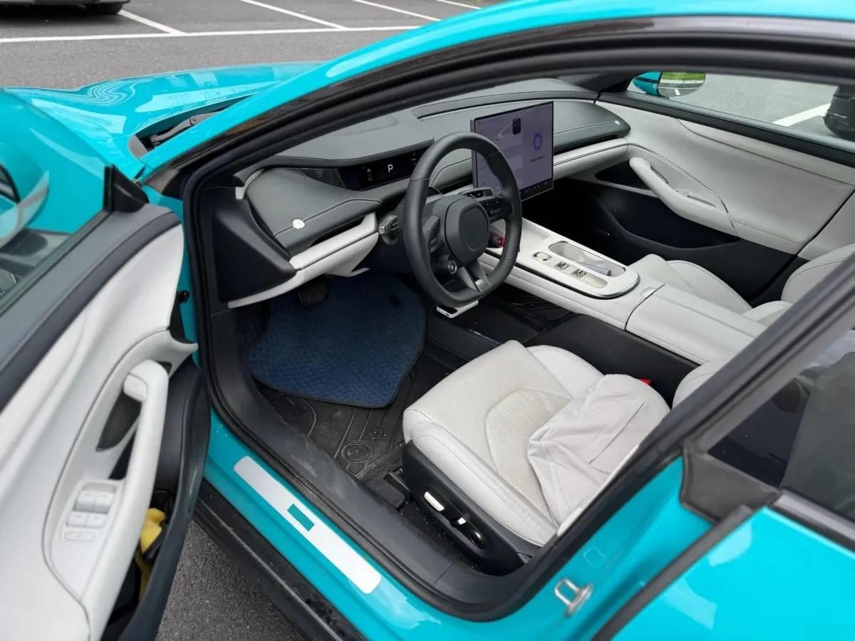 2024 Xiaomi SU7 BEV 73.6KWH image 8