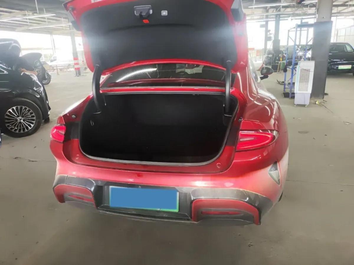 2026 Xiaomi SU7 BEV image 8