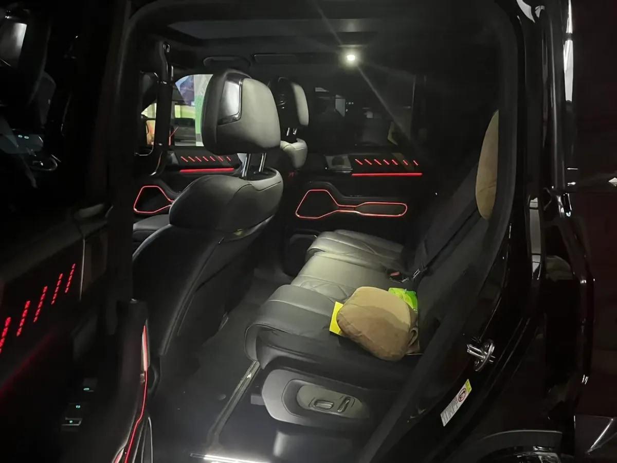 2025 FangChengBao Bao 8 2.0T 245HP L4 E-CVT PHEV 36.8KWH image 8