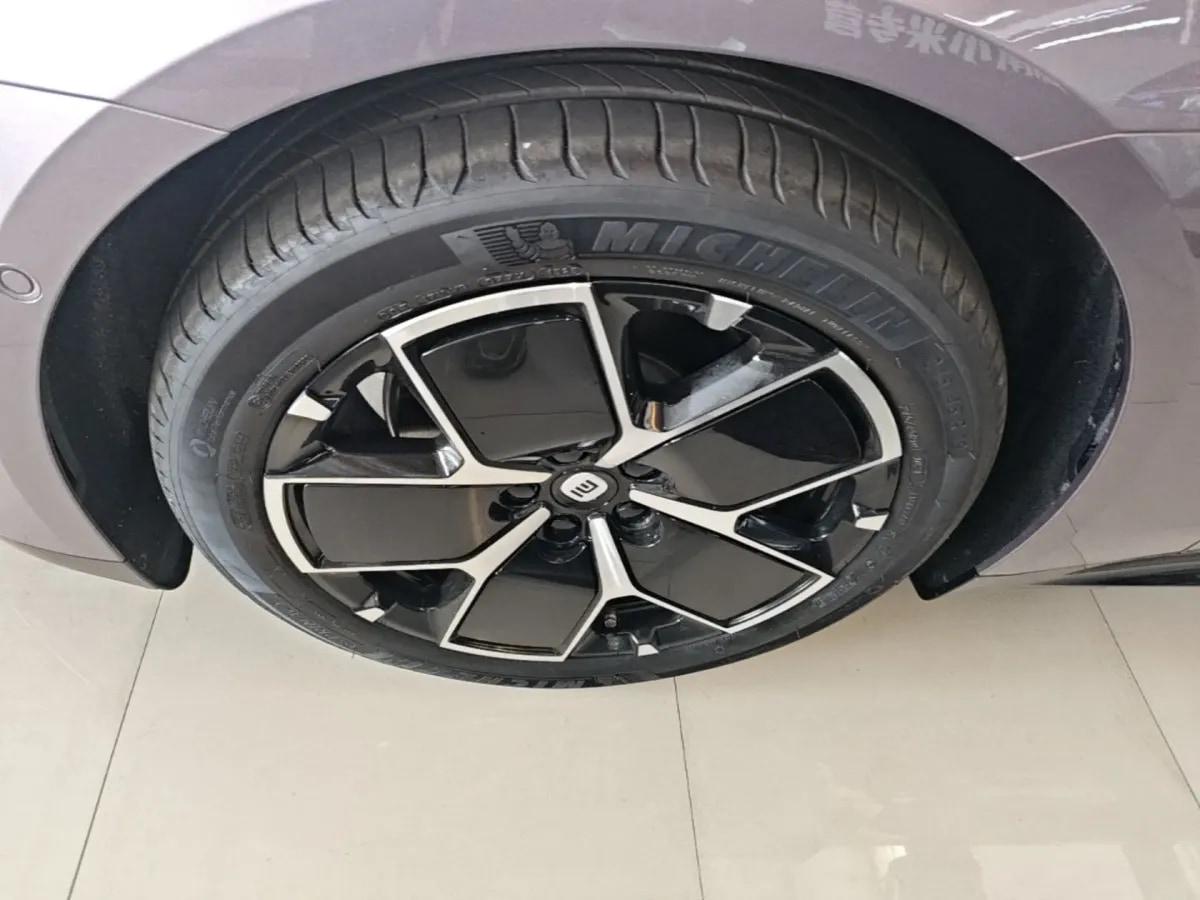 2024 Xiaomi SU7 BEV 94.3KWH image 8