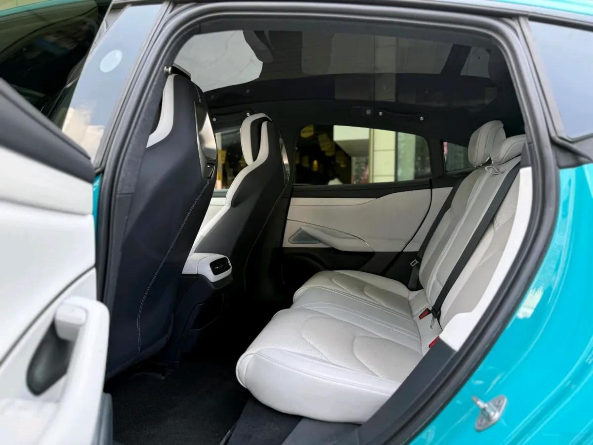 2024 Xiaomi SU7 BEV 94.3KWH image 8