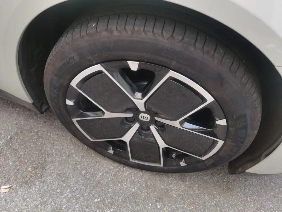 2024 Xiaomi SU7 BEV 73.6KWH 700km image 8