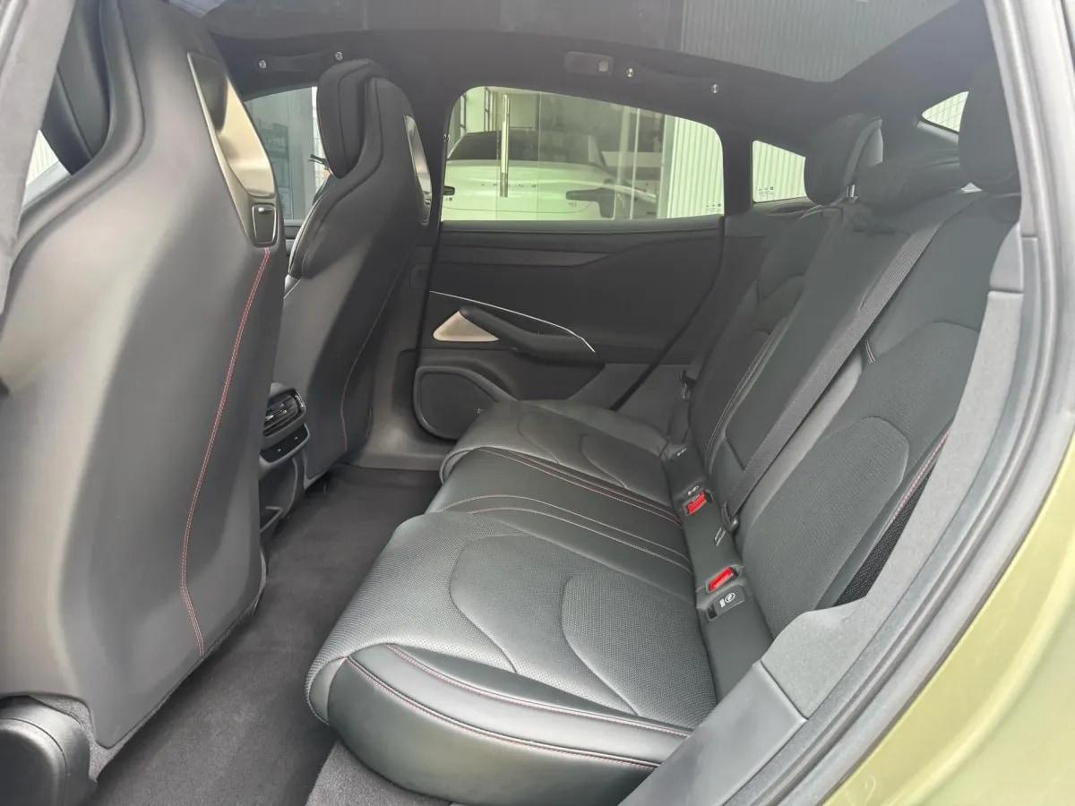 2024 Xiaomi SU7 BEV 101KWH image 8