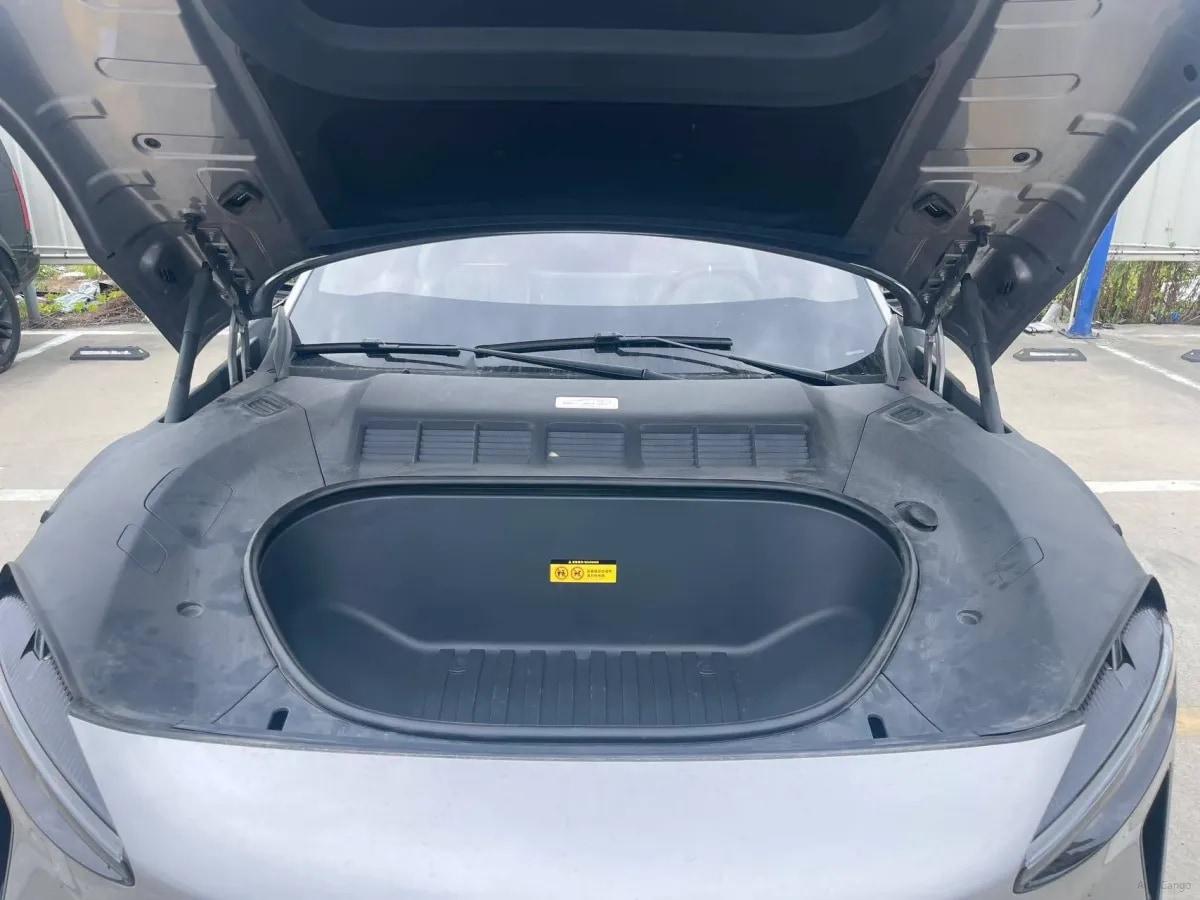 2025 Xiaomi YU7 BEV 96.3KWH image 8