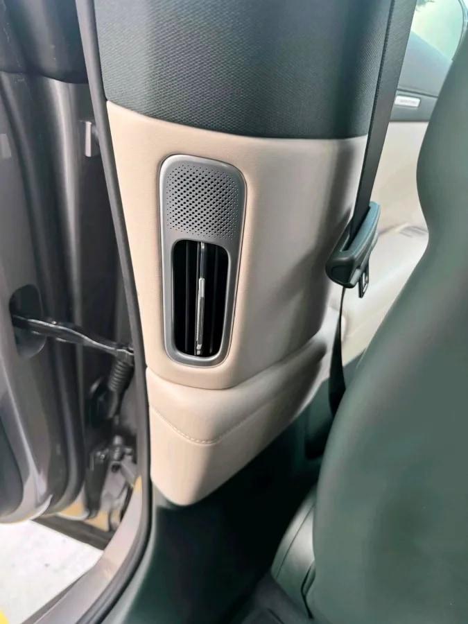 2025 Xiaomi YU7 BEV 96.3KWH 835km image 8