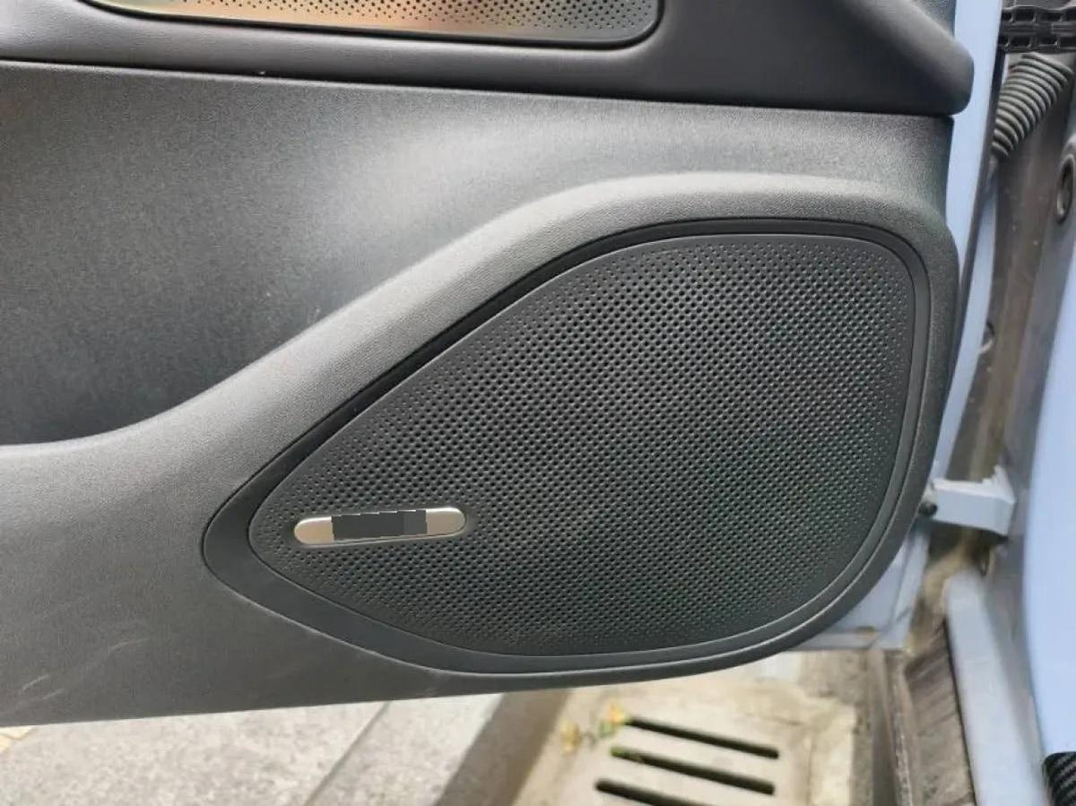 2024 Xiaomi SU7 BEV 73.6KWH 700km image 8