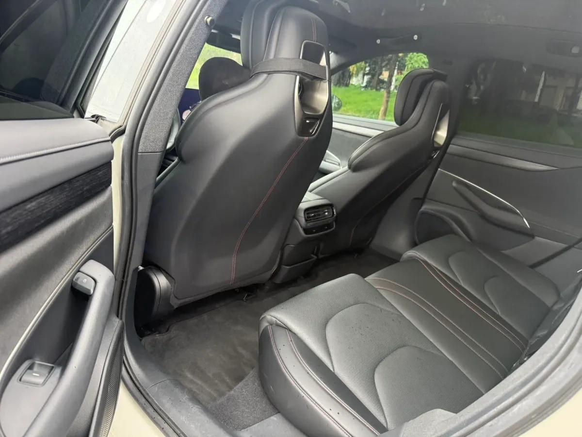 2024 Xiaomi SU7 BEV 73.6KWH 700km image 8