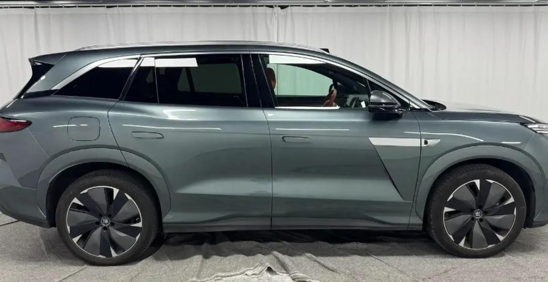 2025 BYD Tang L BEV 100.5KWH 600km image 8