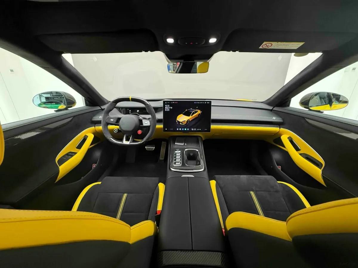 2025 Xiaomi SU7 Ultra BEV 93.7KWH 630km image 8