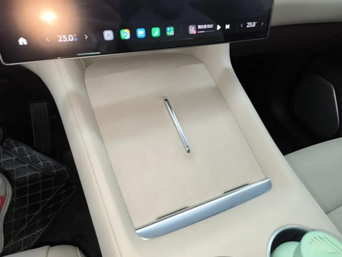 2025 Xiaomi YU7 BEV 96.3KWH 835km image 8