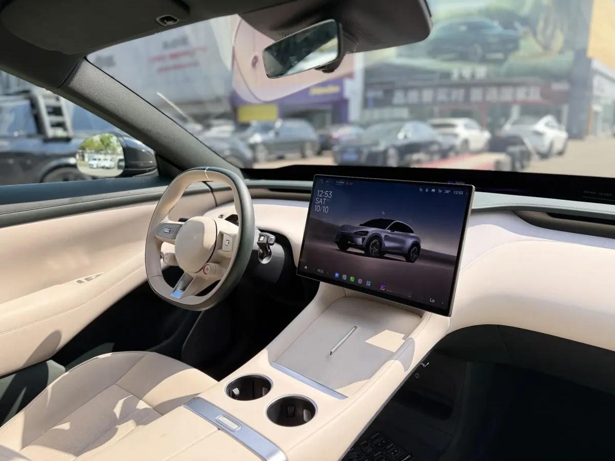 2025 Xiaomi YU7 BEV 96.3KWH 835km image 8