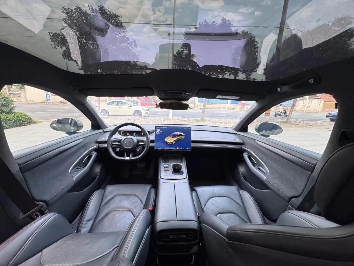 2024 Xiaomi SU7 BEV 73.6KWH image 8