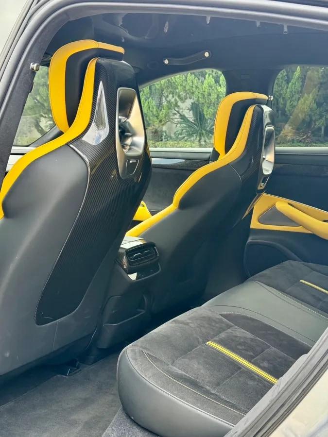 2025 Xiaomi SU7 Ultra BEV 93.7KWH 630km image 8