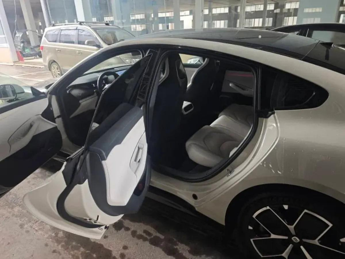 2024 Xiaomi SU7 BEV 73.6KWH 700km image 8