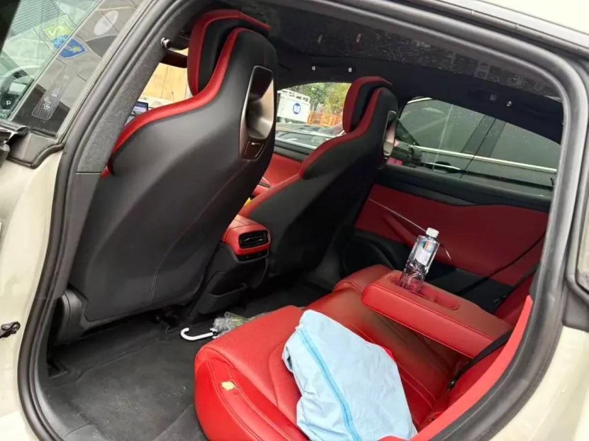 2024 Xiaomi SU7 BEV 94.3KWH image 8