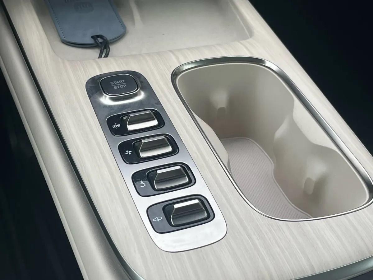 2024 Xiaomi SU7 BEV 101KWH 800km image 8