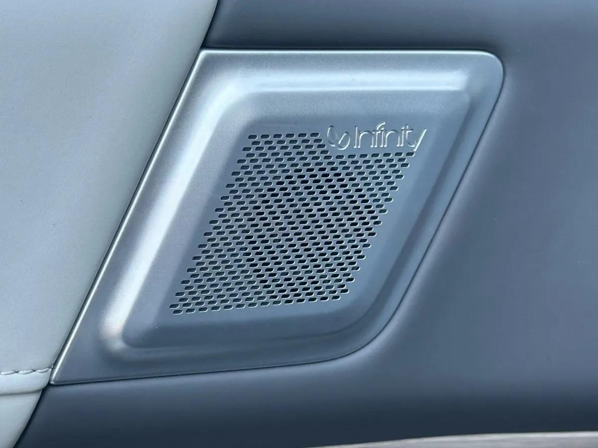 2024 iCAR iCAR 03 BEV 65.69KWH 472km image 8