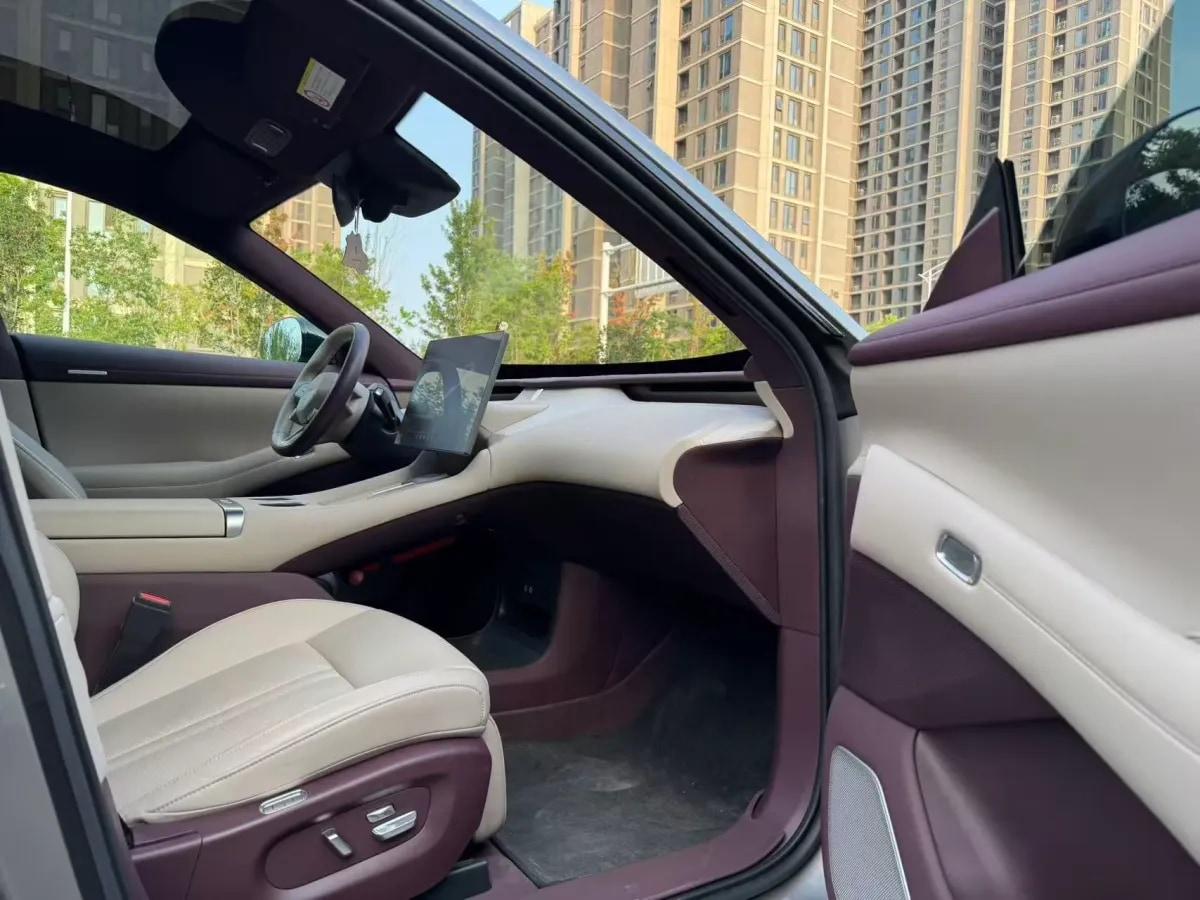 2025 Xiaomi YU7 BEV 96.3KWH image 8