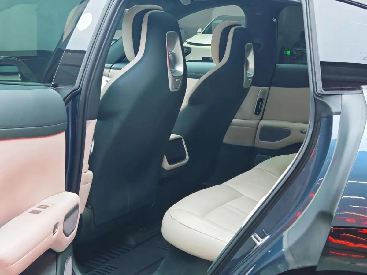 2025 Xiaomi YU7 BEV image 8